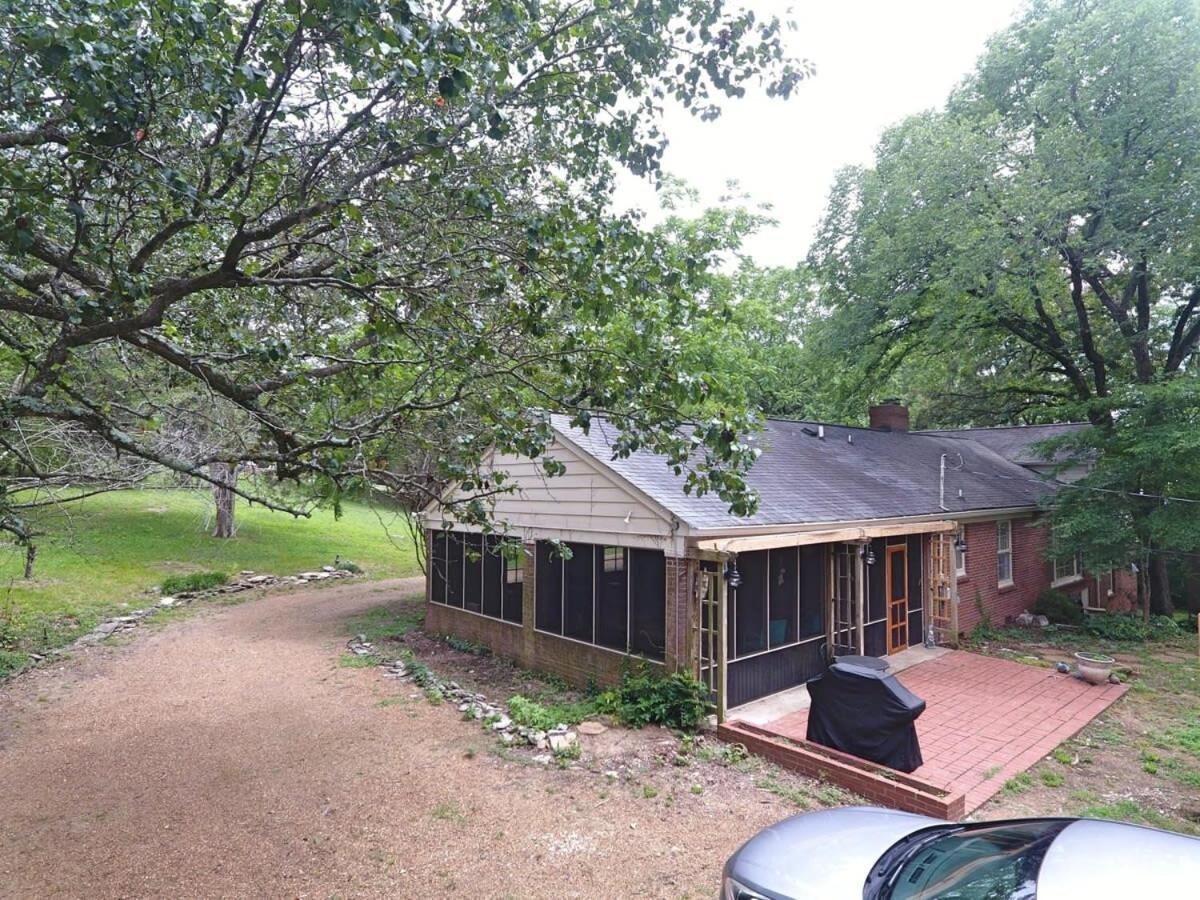 Nashville Elegance Enjoy Southern Comfort In Style Extérieur photo